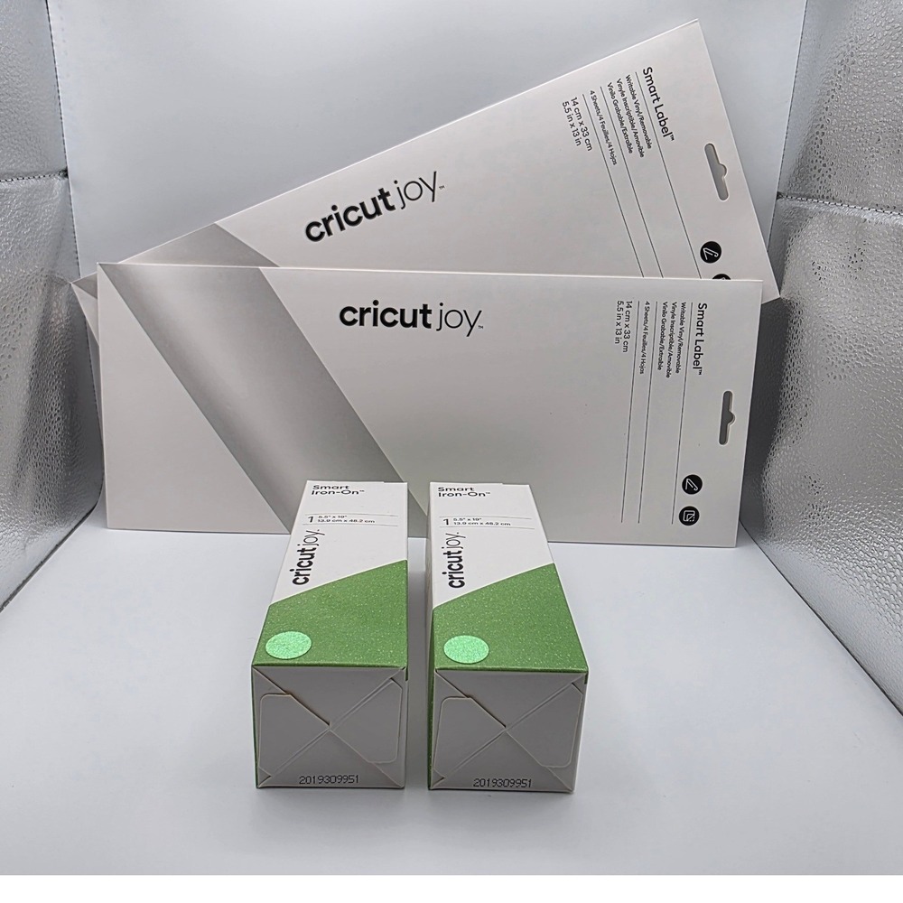 Cricut Joy Smart Iron-On Fluorescent Green Glitter & Writable Smart Label Bundle